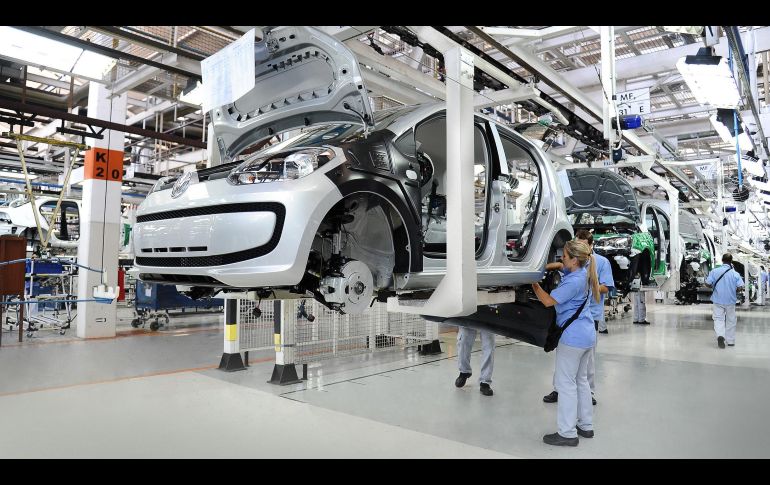 Denuncian que, mientras Europa, Canadá y Corea pagan una tarifa del 15 % en el sector automotriz, México enfrenta una del 25 % pese a formar parte del T-MEC. EL INFORMADOR/ARCHIVO