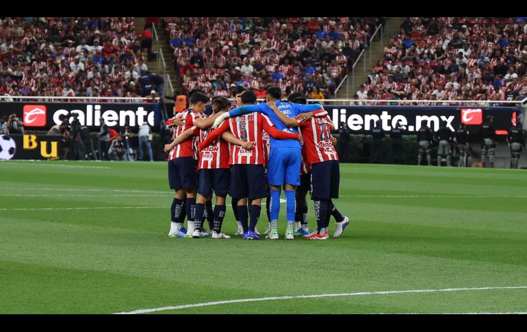 Chivas comienza a perfilar una nueva etapa deportiva en busca de volver al protagonismo en la Liga MX. IMAGO7