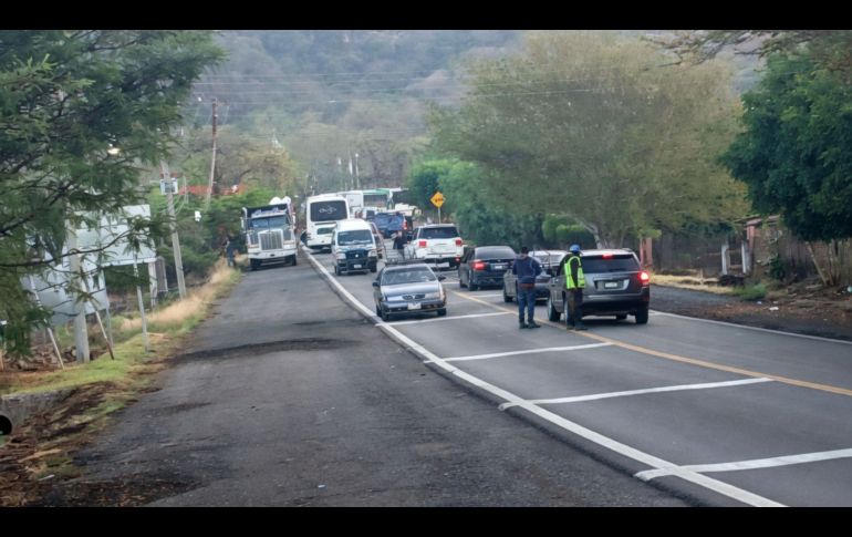 Autoridades desplegaron un fuerte operativo de seguridad ante los hechos violentos en tramos carreteros michoacanos. X
