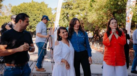 Verónica Delgadillo, presidenta municipal de Guadalajara, destacó los trabajos de remodelación de avenida Inglaterra. ESPECIAL