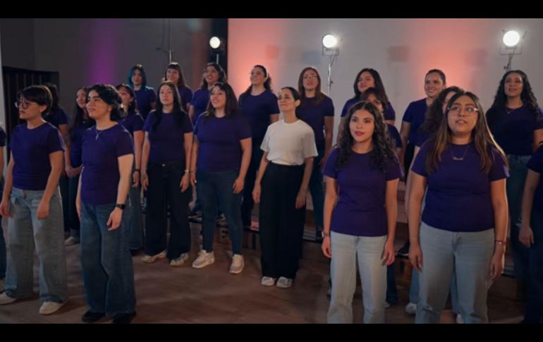 Durante la conferencia matutina de la Presidenta Claudia Sheinbaum, la secretaria de Cultura, Claudia Curiel de Icaza, explicó que la idea de que Venegas interpretara la canción surgió hace varios meses. YOUTUBE / Julieta Venegas