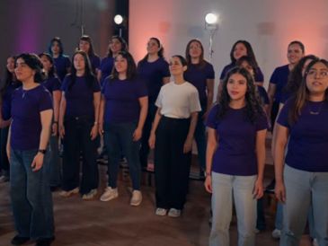 Durante la conferencia matutina de la Presidenta Claudia Sheinbaum, la secretaria de Cultura, Claudia Curiel de Icaza, explicó que la idea de que Venegas interpretara la canción surgió hace varios meses. YOUTUBE / Julieta Venegas