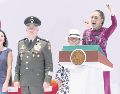 Miles de simpatizantes de Morena se congregaron para seguir el mensaje de Claudia Sheinbaum durante el evento conmemorativo por los dos años de su triunfo electoral. EL UNIVERSAL