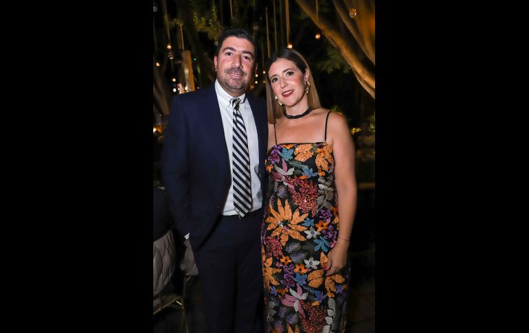 Juan Pablo Balcázar y Tita Santana. GENTE BIEN JALISCO / C. Jimeno