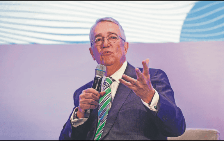 De acuerdo con publicaciones compartidas por el propio empresario en redes sociales, el premio consiste en dos entradas para el partido inaugural del Mundial 2026. SUN/ARCHIVO