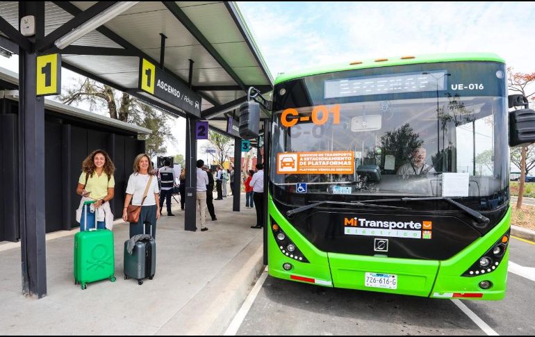 Hoy arrancó el nuevo patio de plataformas del Aeropuerto; usuarios tendrán traslados gratis desde la terminal aeroportuaria. EL INFORMADOR / A. Navarro