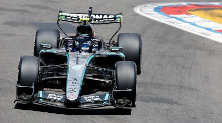 Antonelli cubrió los 3.337 metros del circuito urbano de Montecarlo en un minuto, 12 segundos y 720 milésimas. EFE/S. Nogier
