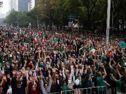La Ola Más Grande del Mundo reunió a miles de asistentes y figuras públicas en una celebración rumbo al Mundial 2026. SUN / H. Salvador
