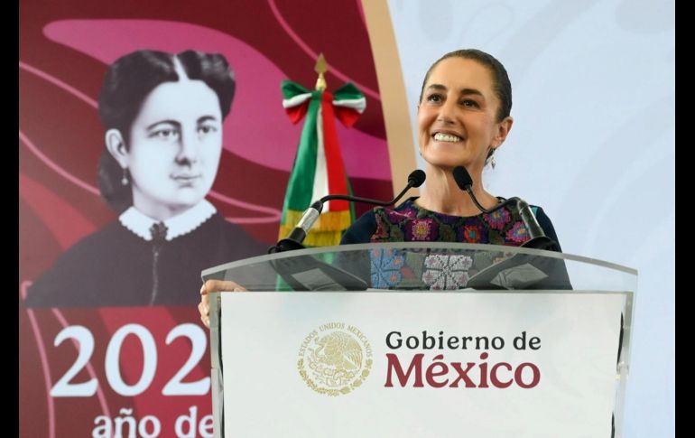 La Presidenta de México, Claudia Sheinbaum, habla durante una gira de trabajo en Veracruz este sábado. EFE/Presidencia de México