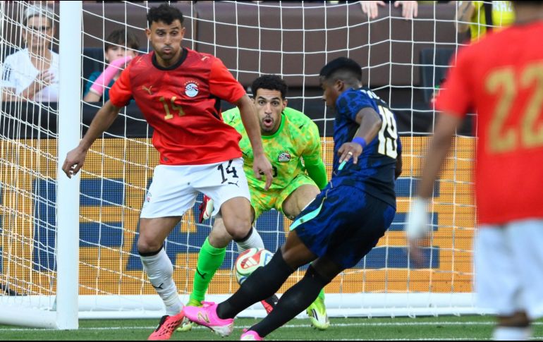 Endrick, recién ingresado al campo, marcó el gol de la victoria para la Canarinha. AP/D. Richard