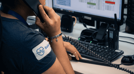 La nueva red aprovechará la tecnología de radio móvil terrestre (LMR) basada en estándares P25 interoperables y facilitará la colaboración efectiva con entidades federales. ESPECIAL