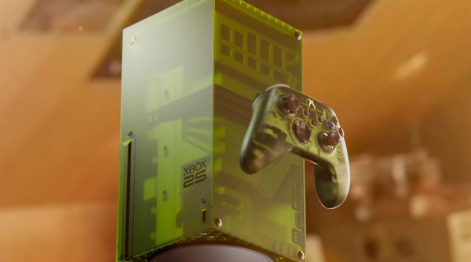 Xbox celebra sus 25 años con una espectacular consola de edición limitada inspirada en el diseño de la consola original. ESPECIAL/ XBOX.