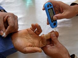 En el estudio han participado 406 personas con diabetes tipo 2 que fueron asignadas aleatoriamente a dos grupos de tratamiento. EFE / JAGADEESH NV