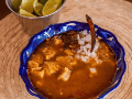 Con estos sencillos pasos, el menudo puede quedar limpio, sin olores desagradables y listo para convertirse en uno de los platillos más apreciados de la gastronomía mexicana. FACEBOOK / Menudería Lulú