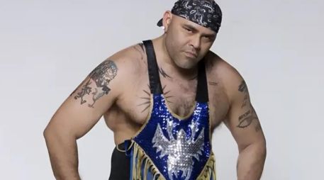 El ídolo de la lucha libre se encuentra en una delicada rehabilitación financiada por la WWE. ESPECIAL