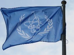 La bandera del Organismo Internacional de Energía Atómica en la sede de esa agencia en Viena, el 2 de marzo del 2026 .AP/H. -Peter Bade