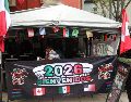 Supervisores de bares y restaurantes han retirado imágenes y carteles alusivos al campeonato por temor a ser sancionados con multas o clausuras temporales por parte del Instituto Mexicano de la Propiedad Industrial (IMPI). EFE/ M. Guzmán