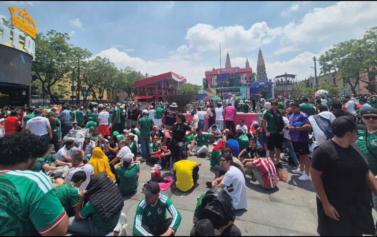 Victoria de México enciende la ilusión de aficionados y hace vibrar al Fan Fest