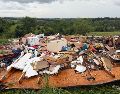 En la imagen, proporcionada por Kylie Rouse, se muestran los restos de la casa de Shane y Jimmie Tipton en Unionville, Missouri. AP/K. Rouse