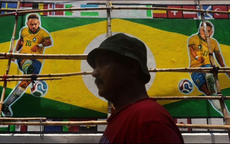 El partido entre Brasil y Marruecos resalta como el más atractivo de la jornada. EFE/P. Adhikary