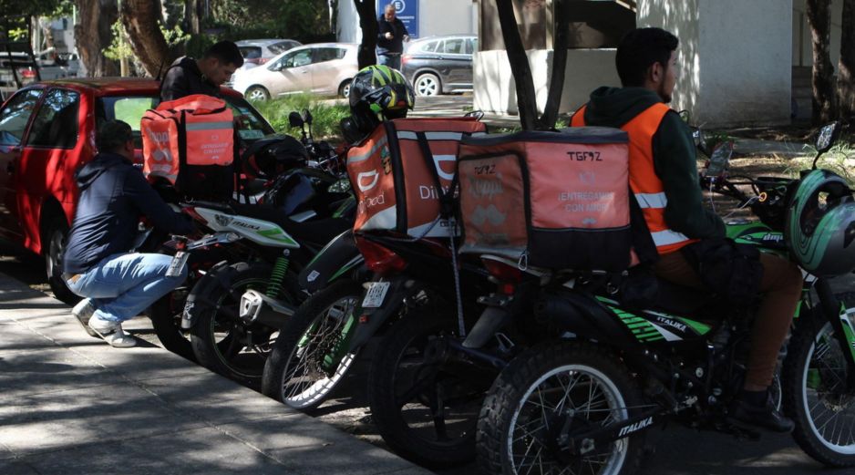 La economía digital ha crecido a nivel mundial y actualmente concentra entre 500 y 700 millones de trabajadores en plataformas. EL INFORMADOR/ARCHIVO