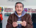 Este año, la pensión para adultos mayores otorga un monto de 6 mil 400 pesos bimestrales, mientras que el programa dirigido a mujeres entrega 3 mil 100 pesos. ESPECIAL/Banco del Bienestar