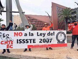 la CNTE considera que las respuestas gubernamentales no atienden sus demandas centrales, SUN / ARCHIVO