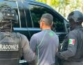 El detenido fue puesto a disposición del Instituto Nacional de Migración, al igual que de un agente del Ministerio Público. ESPECIAL