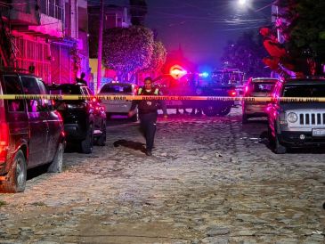 Según versiones vecinales, el ahora fallecido llevaba apenas tres días viviendo en la zona, por lo que se desconocen el móvil y la identidad de los agresores. CORTESÍA