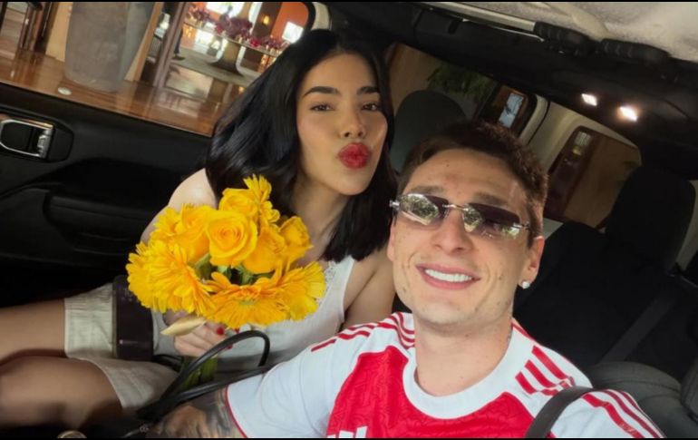 Las señales en redes sociales y las declaraciones de terceros aumentaron las dudas entre los fanáticos de la pareja. INSTAGRAM/@pesopluma
