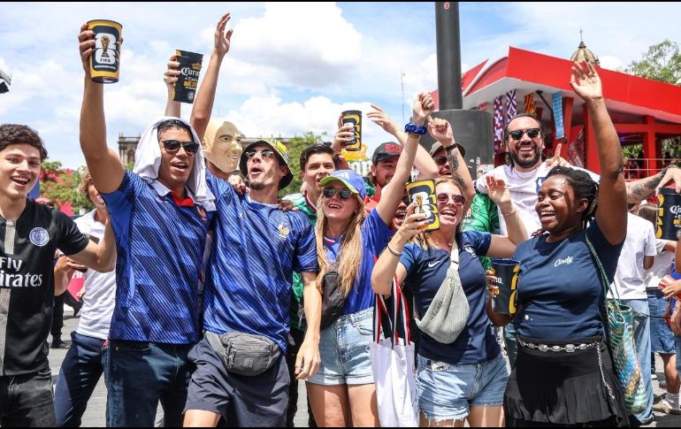 El tradicional grito de “¡Quiere volar!” se ha convertido en uno de los momentos más esperados del FIFA Fan Festival de Guadalajara. EL INFORMADOR/ A. NAVARRO.