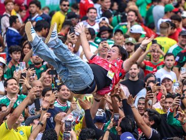 Los aficionados han comenzado a organizarse para realizar un baile masivo de Gangnam Style de PSY en el marco del partido México vs Corea del Sur. EL INFORMADOR/ARCHIVO