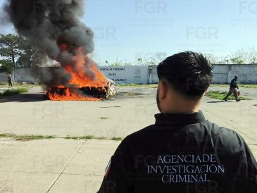La FGR en Jalisco detalló que fueron destruidas dos toneladas con 173 kilogramos de marihuana. FGR