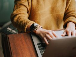 El 18 de junio no está catalogado como un día de descanso obligatorio a nivel federal, por lo que las actividades comerciales y corporativas en el sector privado deben continuar con total normalidad en todo el país. Unsplash