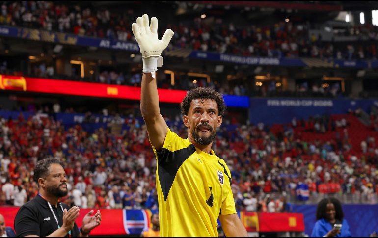 Vozinha fue nombrado MVP del juego España vs Cabo Verde y su fama explotó en las redes sociales. Su cuenta de Instagram pasó de tener cerca de 50 mil seguidores a superar los 11 millones en menos de 24 horas. IMAGO7