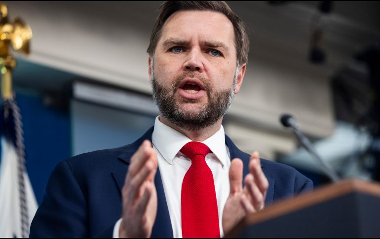 JD Vance señaló que Israel tiene derecho a defenderse, pero insistió en que debe respetar el camino de paz. EFE/J. Lo Scalzo