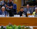 En la reunión, los líderes de la UE lograron cerrar un texto unánime en el que reafirmaron el apoyo de bloque a Ucrania. EFE/G. Vanden