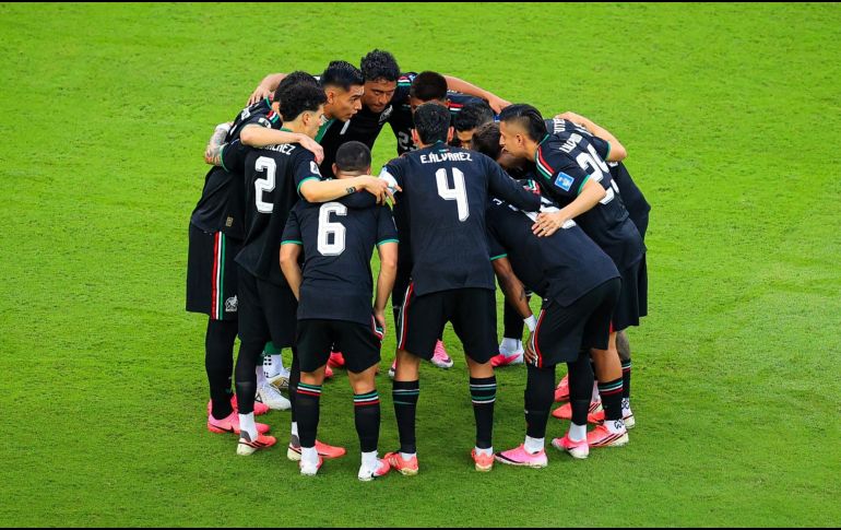 El Estadio Guadalajara se rindió ante Jiménez, Quiñones y Alvarado en una previa cargada de entusiasmo y respaldo al Tri. EL INFORMADOR/ J. ACOSTA.