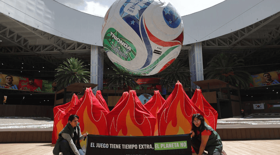A nivel global, el calentamiento del planeta está obligando a reestructurar la logística y los reglamentos de las competiciones deportivas internacionales. Greenpeace México