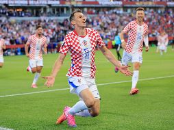 Ante Budimir aprovechó una acción dentro del área para enviar el balón al fondo de las redes y darle la ventaja a Croacia. EFE/ Bienvenido Velasco