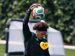 El portero mexicano Guillermo Ochoa durante un entrenamiento de la selección nacional de México en el marco del Mundial 2026. EFE / ARCHIVO