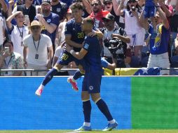 Edin Dzeko de Bosnia y Herzegovina celebra uno de los goles que podrían clasificarlos a la siguiente ronda del Mundial 2026. EFE / EPA / STEPHAN BRASHEAR