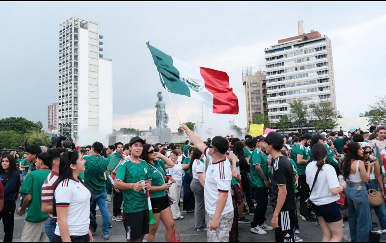 La Minerva se ha convertido en el espacio que mayor cantidad de personas recibe tras los triunfos de la Selección Nacional. ESPECIAL