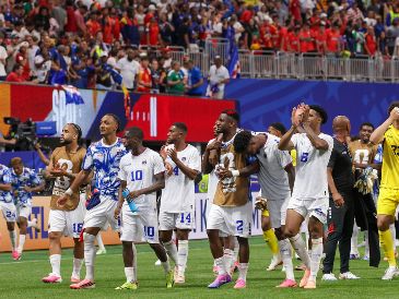 Jugadores de Cabo Verde (foto) y Arabia Saudita disputando el balón durante el partido del Grupo H del Mundial 2026 en Houston. IMAGO7
