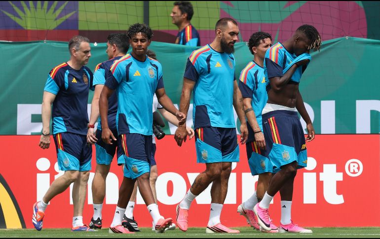 Si España logra evitar recibir goles ante Uruguay, completarían por primera vez en su historia una fase de grupos mundialista sin permitir anotaciones. EFE/A. Cruz