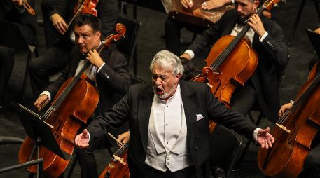 Plácido Domingo se presentó este jueves en el Conjunto Santander frente a mil 600 personas. EL INFORMADOR / A. NAVARRO
