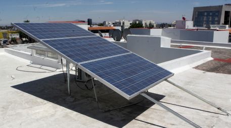 La energía solar se consolidó como una alternativa ecológica ante los altos costos del gas y la electricidad. EL INFORMADOR/ARCHIVO