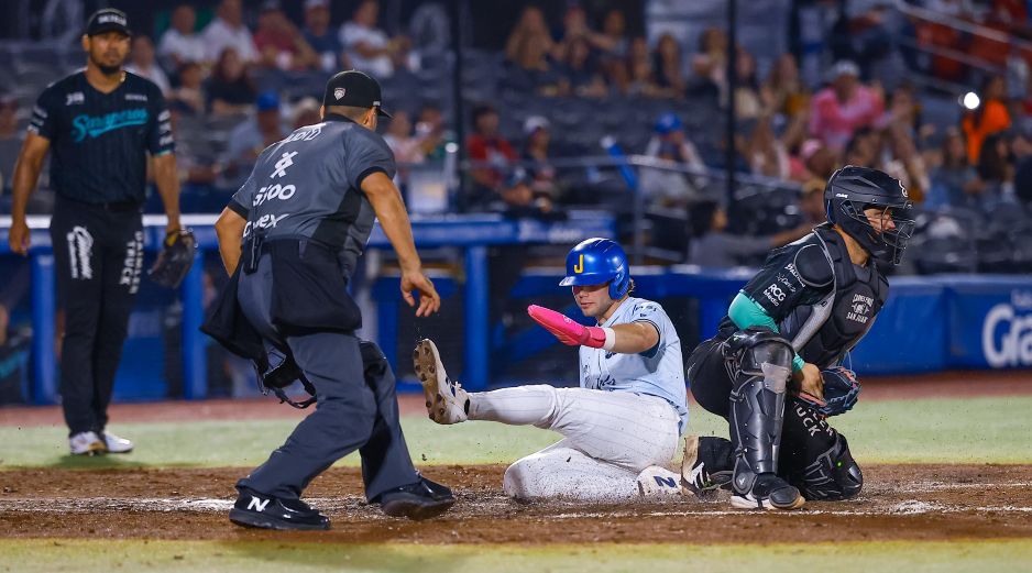 Charros de Jalisco pierde contra los Saraperos en el último encuentro de la serie en casa. CHARROS DE JALISCO