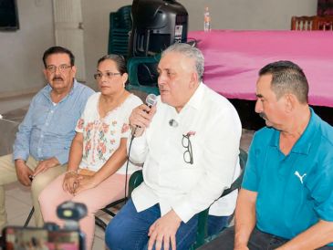 El ex perredista Guadalupe Acosta Naranjo, es el dirigente nacional de Somos Mx, uno de los nuevos partidos políticos avalados por el INE. ESPECIAL