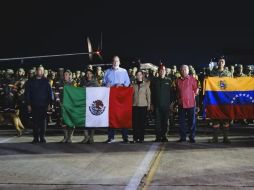 La SRE se coordinará con la Sedena para traer sanos y salvos a los mexicanos que deseen volver. X